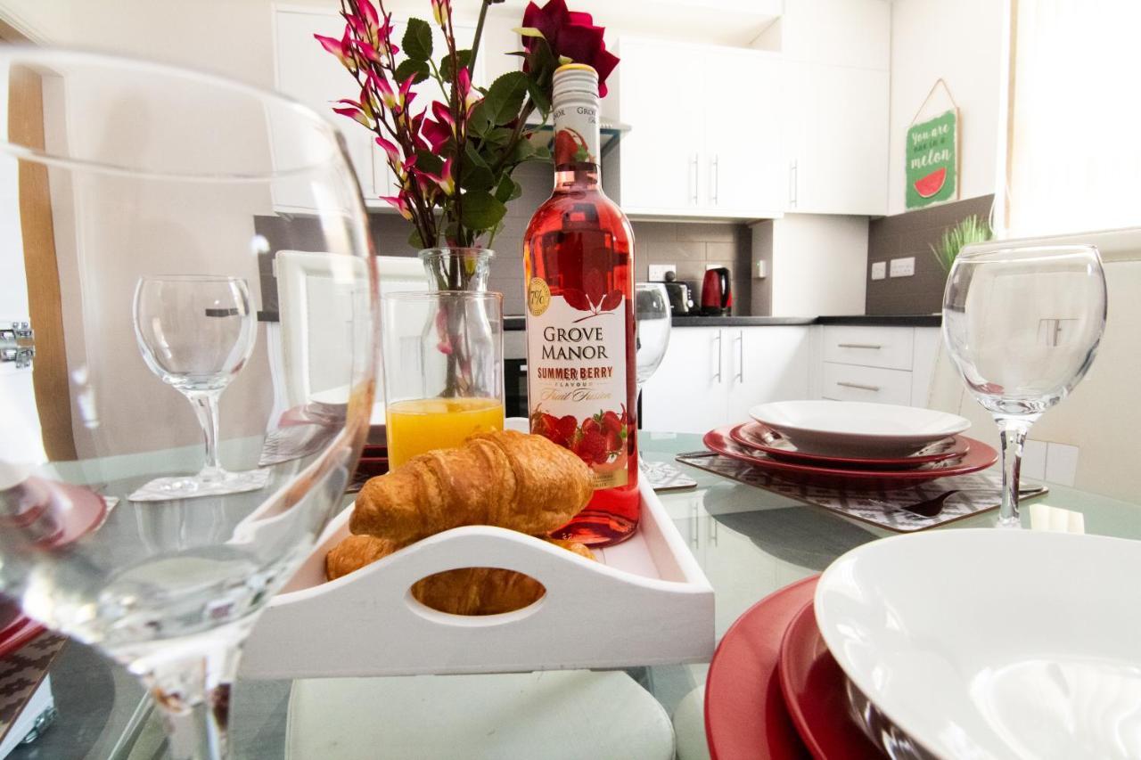 Sky Emerald House Leeds City Bed & Breakfast *