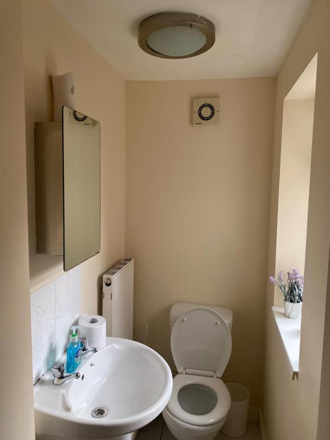 Sky Emerald House Leeds City Bed & Breakfast